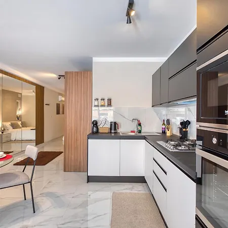 Misfits 2 By Solea Homes Gzira